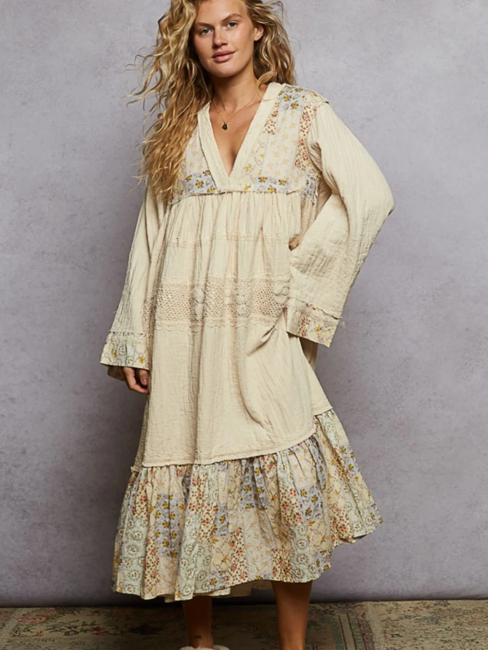 🎉 POL “ DARCY “ POL DOUBLE GAUZE DRESS WITH CROCHET DETAIL 64A - Picture 2 of 5